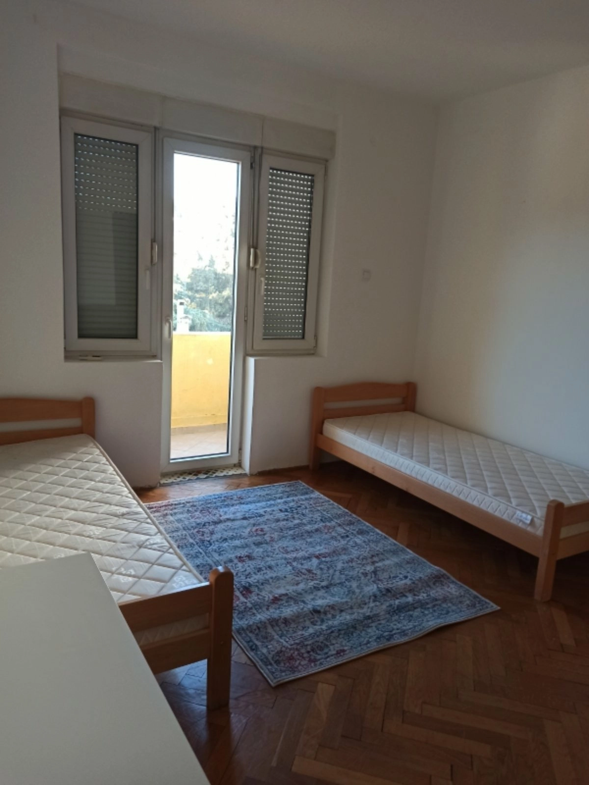 Izdavanje: Dvosoban stan – Centar, Podgorica — fotografija 4