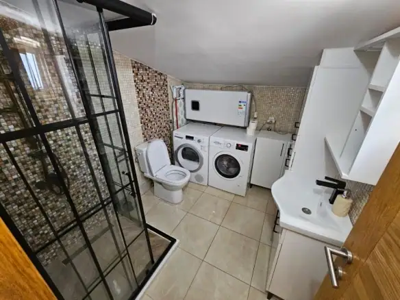 Izdavanje: Trosoban stan 150 m² – Zelenika, Podgorica — fotografija 13