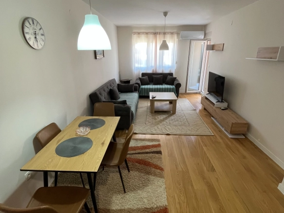 Jednosoban stan 49 m² – Central Point, Podgorica
