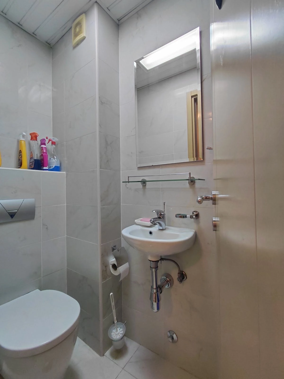 Trosoban-stan-Preko-Morace-Podgorica-11 Izdavanje: Trosoban stan 96 m² – Preko Morače, Podgorica — fotografija 12