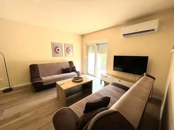 Izdavanje: Dvosoban stan 65 m² – Donja Gorica, Podgorica — fotografija 2
