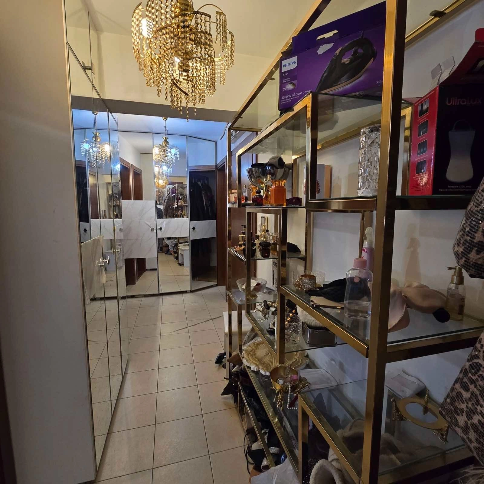 Trosoban-stan-120-m²-u-Podgorici-ulica-Baku-6 Trosoban stan 120 m² – Podgorica — fotografija 7