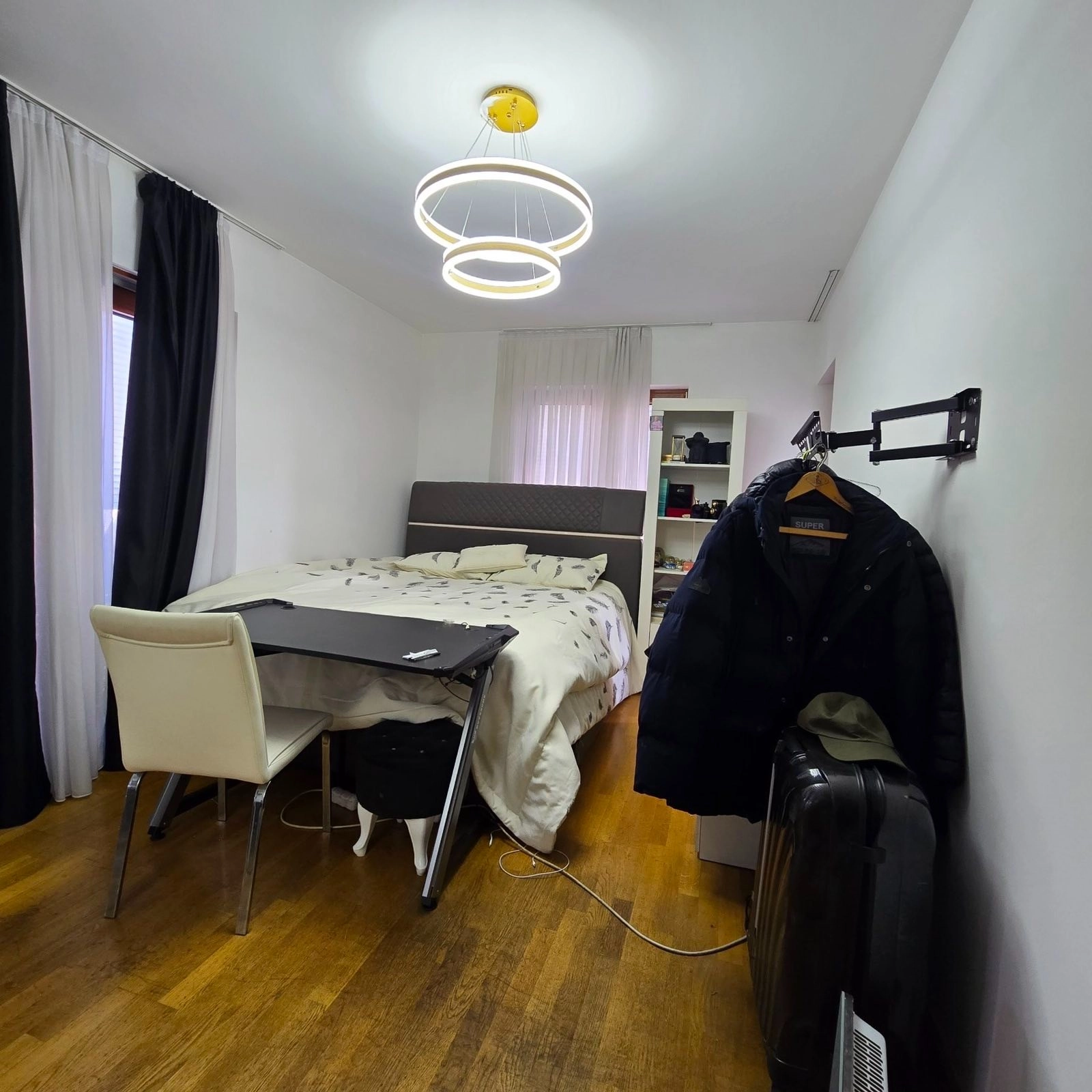 Trosoban-stan-120-m²-u-Podgorici-ulica-Baku-7 Trosoban stan 120 m² – Podgorica — fotografija 8