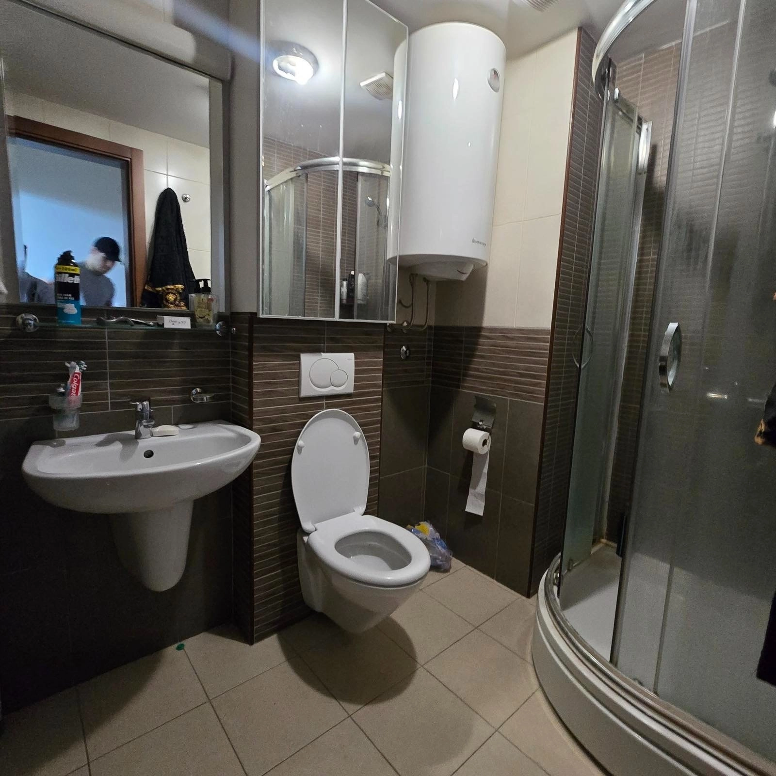 Trosoban-stan-120-m²-u-Podgorici-ulica-Baku-14 Trosoban stan 120 m² – Podgorica — fotografija 15