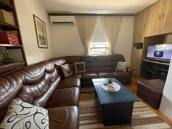 Dvosoban stan 42 m² – Centar, Podgorica — fotografija 7