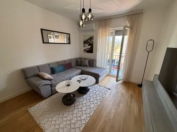 Izdavanje: Jednosoban stan 42 m² – Stari aerodrom, Podgorica — fotografija 8