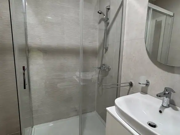 Izdavanje: Jednosoban stan 42 m² – Stari aerodrom, Podgorica — fotografija 10