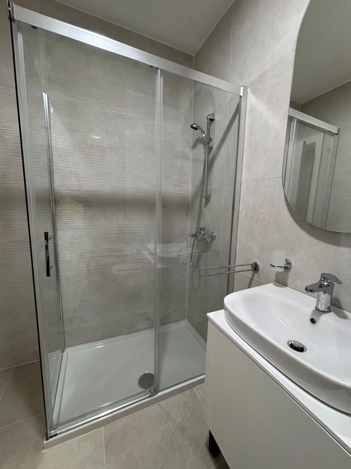 Izdavanje: Jednosoban stan 42 m² – Stari aerodrom, Podgorica — fotografija 10