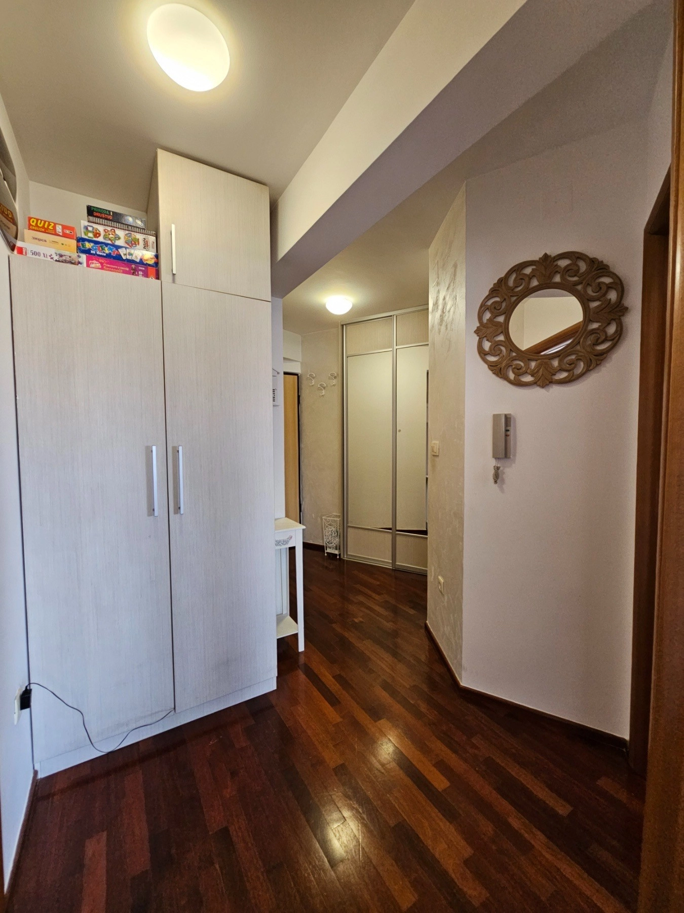 Namjesten-dvosoban-stan-na-Starom-aerodromu-Podgorica-6 Dvosoban stan 56 m² – Stari aerodrom, Podgorica — fotografija 7