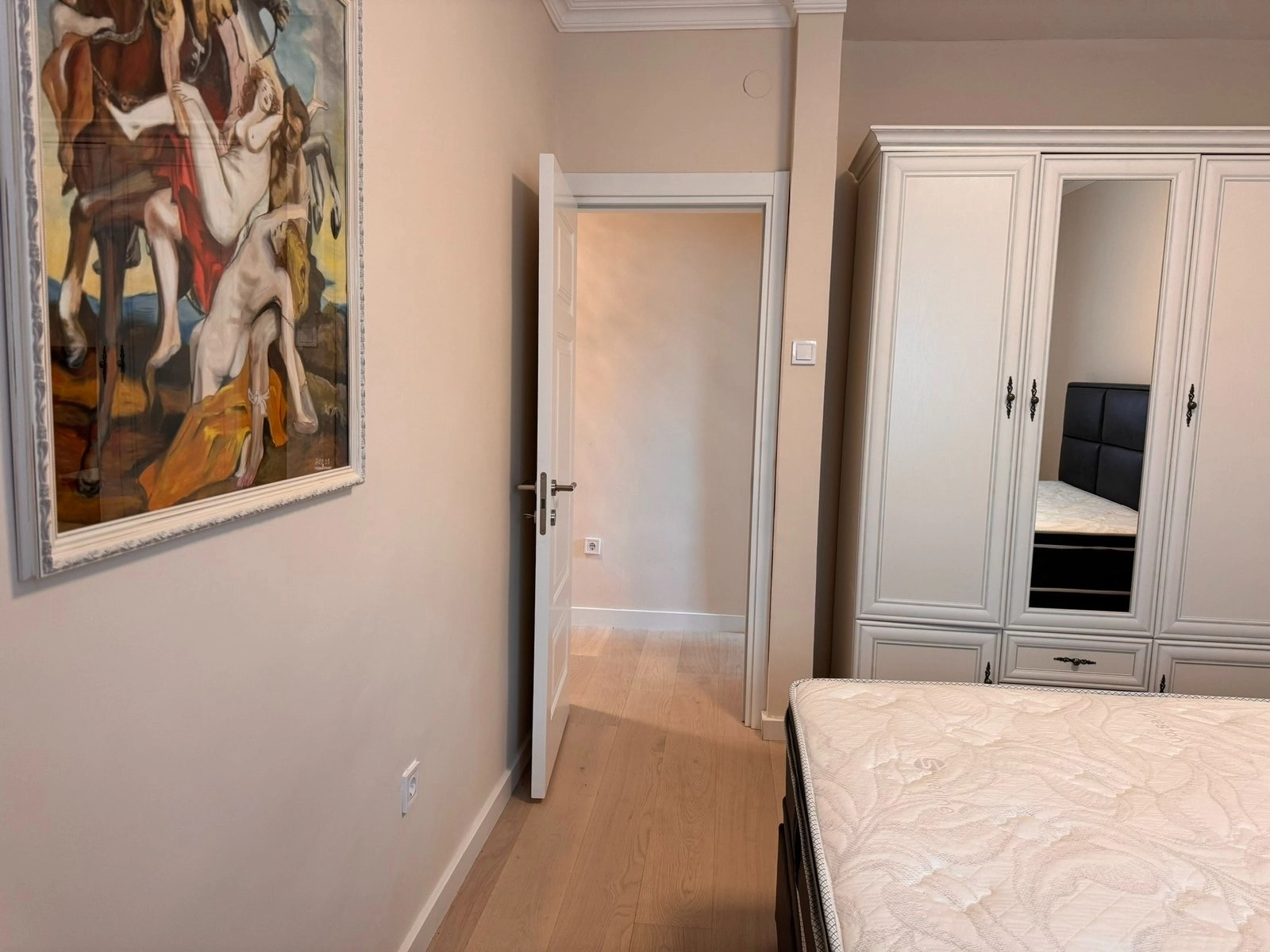 Izdavanje: Trosoban stan 101 m² – Preko Morače, Podgorica — fotografija 11