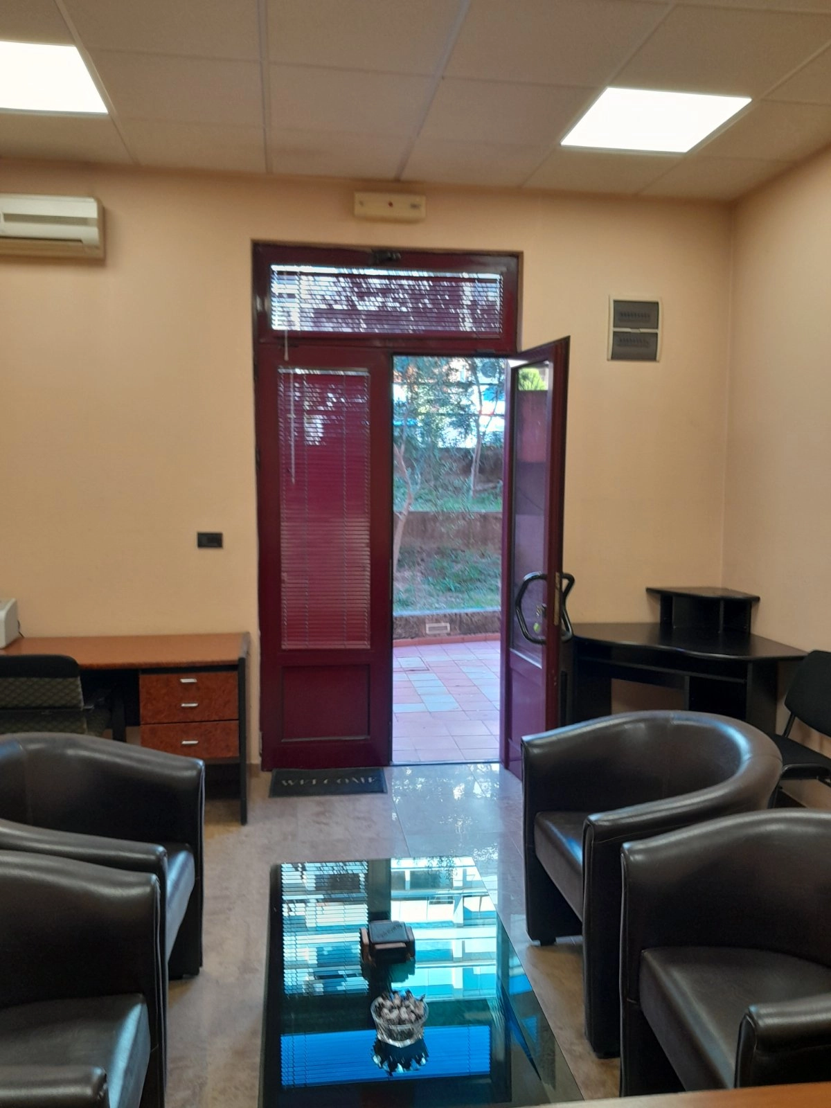 Izdavanje: Poslovni prostor 35 m² – Preko Morače, Podgorica — fotografija 2