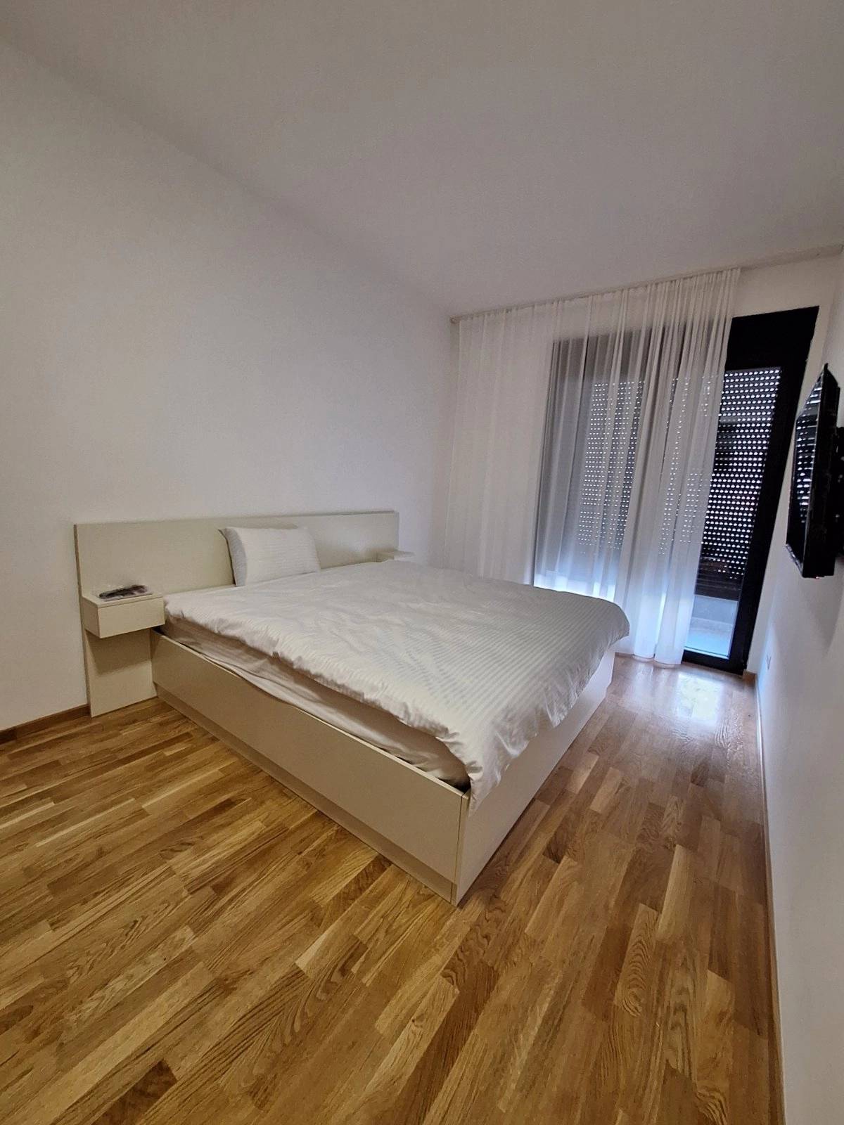 Duplex-stan-u-Donjoj-Gorici-Podgorica-6 Izdavanje: Stan – Donja Gorica, Podgorica — fotografija 7