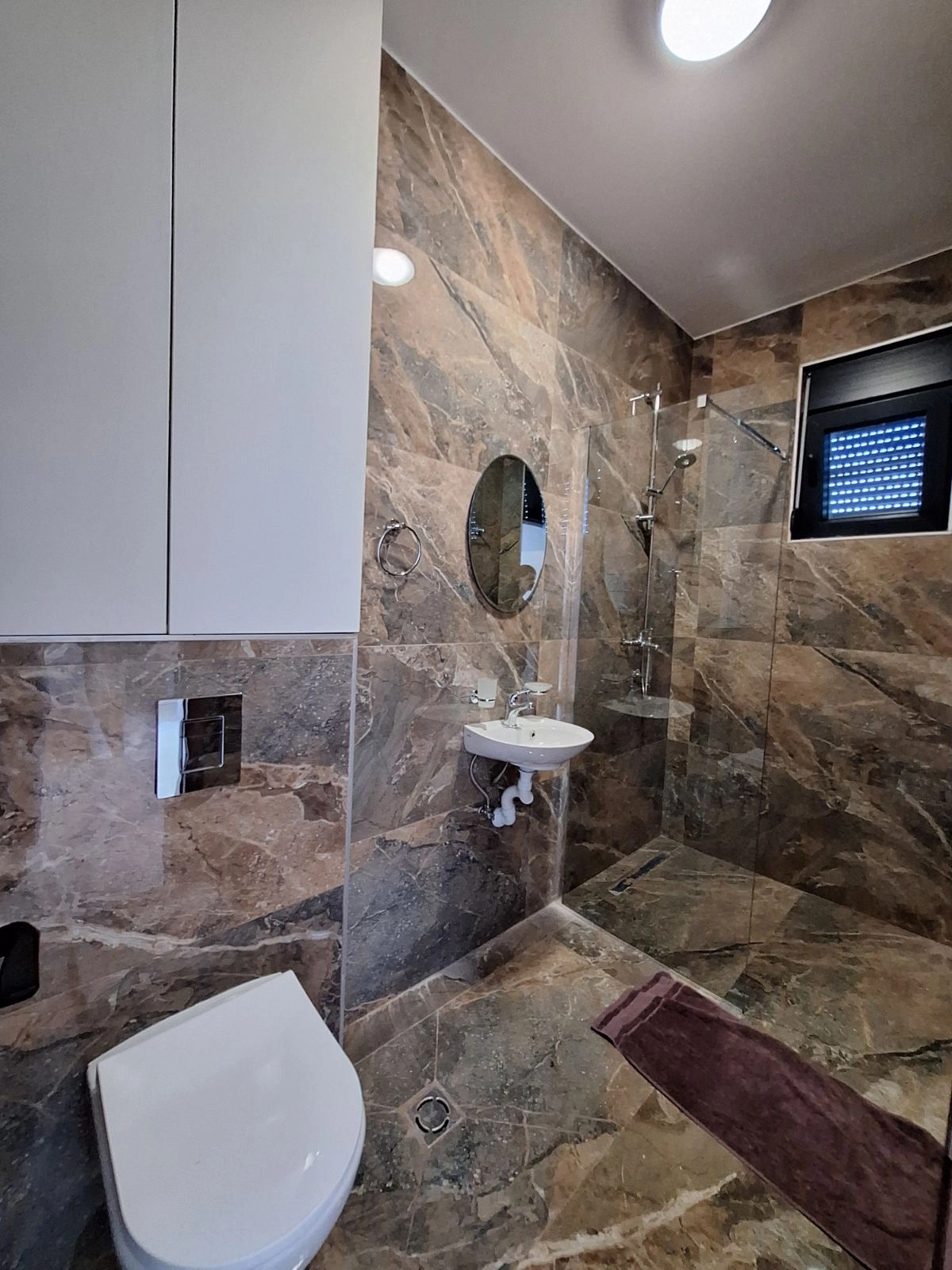 Duplex-stan-u-Donjoj-Gorici-Podgorica-10 Izdavanje: Stan – Donja Gorica, Podgorica — fotografija 11
