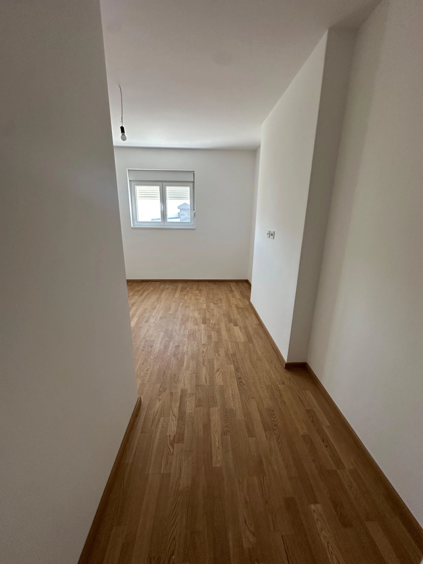 Trosoban-stan-na-Starom-aerodromu-Podgorica-2 Trosoban stan 104 m² – Stari aerodrom, Podgorica — fotografija 3