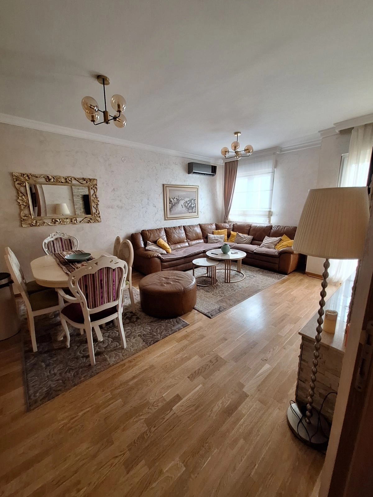 Namjesten-dvosoban-stan-u-City-kvartu-Podgorica-1 Izdavanje: Dvosoban stan – City kvart, Podgorica — fotografija 2