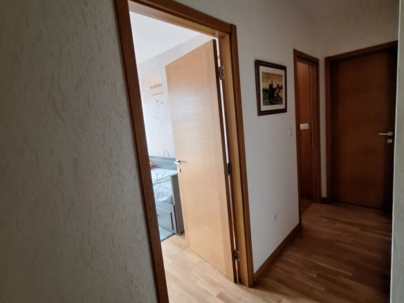 Izdavanje: Dvosoban stan – City kvart, Podgorica — fotografija 5