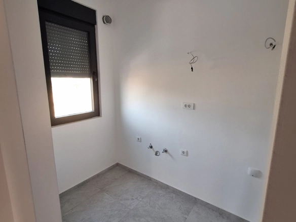 Izdavanje: Dvosoban stan 64 m² – Tološi, Podgorica — fotografija 5