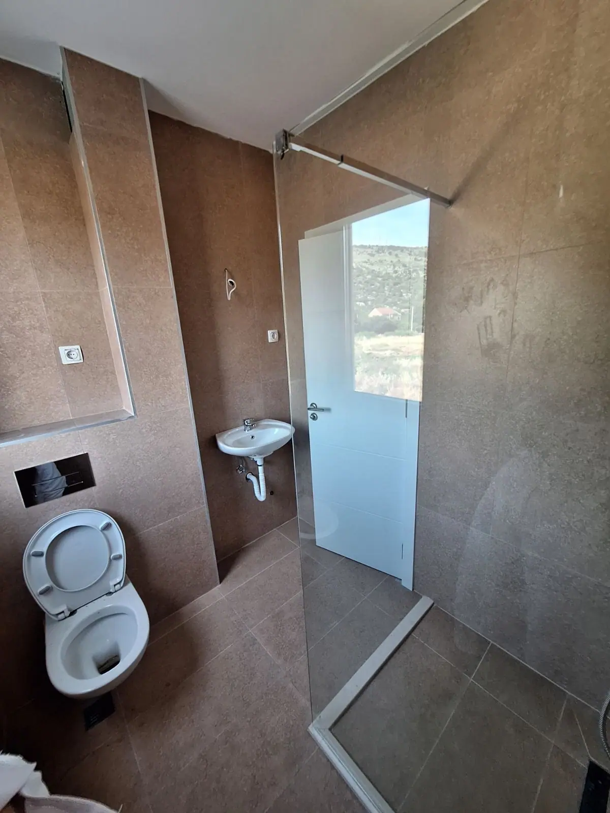 Izdavanje: Dvosoban stan 64 m² – Tološi, Podgorica — fotografija 11