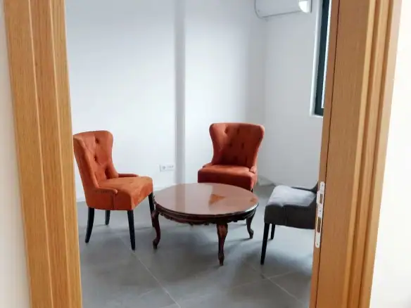 Izdavanje: Poslovni prostor 120 m² – Centar, Podgorica — fotografija 3