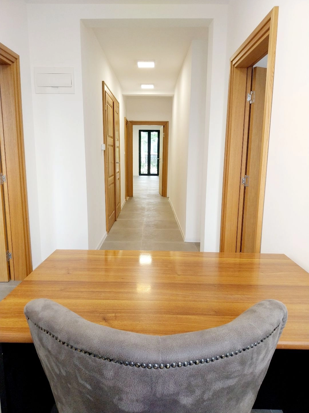 Izdavanje: Poslovni prostor 120 m² – Centar, Podgorica — fotografija 4