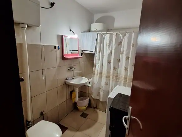 Trosoban stan 84 m² – Podgorica — fotografija 10