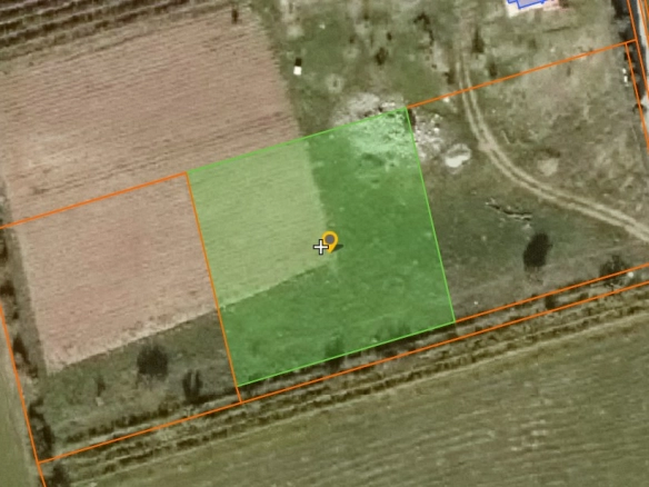 Plac 1562 m² na Kućama Rakića
