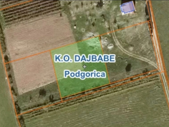 Plac 1.562 m² – Bar — fotografija 2