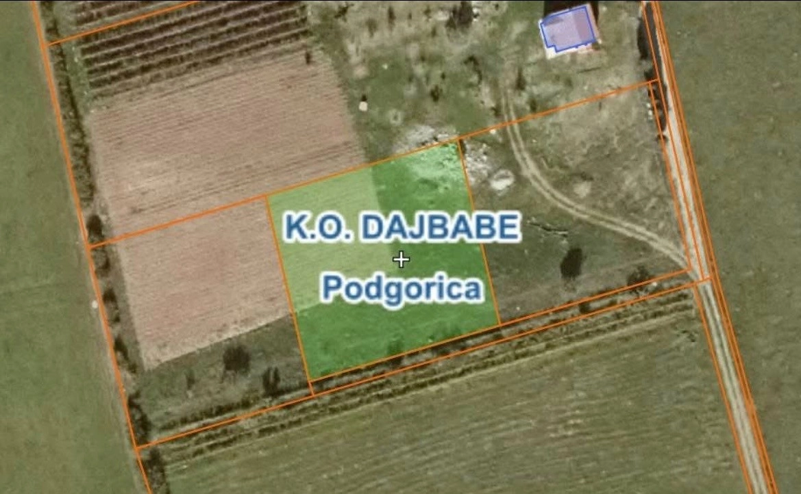 Plac 1.562 m² – Bar — fotografija 2