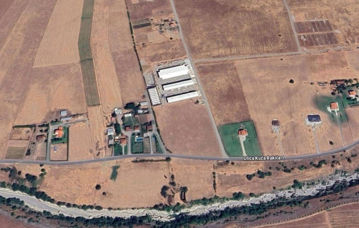 Plac 1.562 m² – Bar — fotografija 4