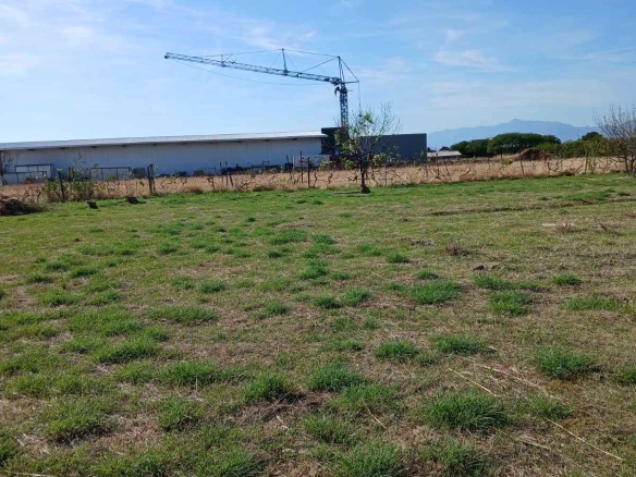 Plac 1.562 m² – Bar — fotografija 6