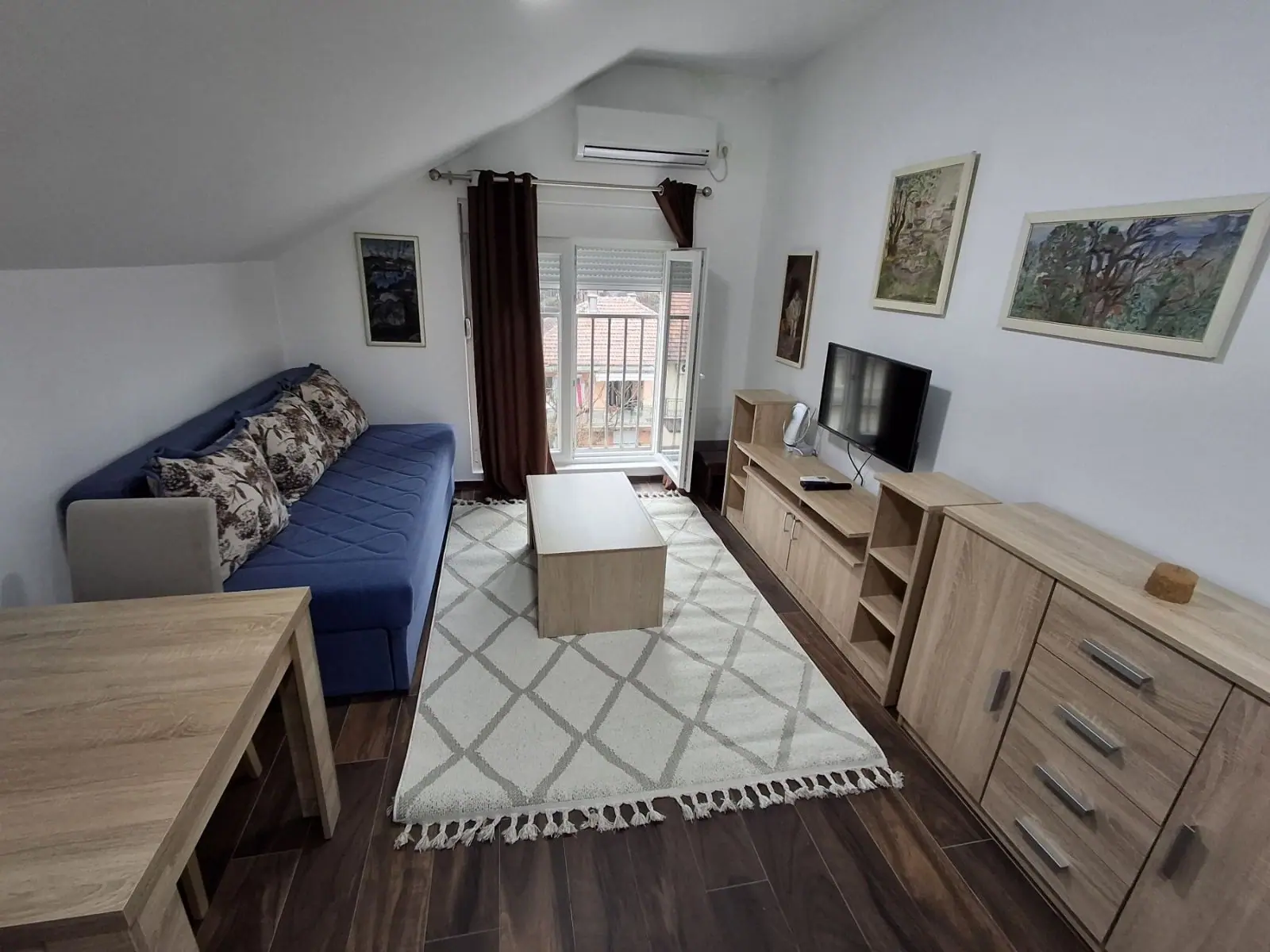 Izdavanje: Garsonjera 25 m² – Dalmatinska, Podgorica — fotografija 4