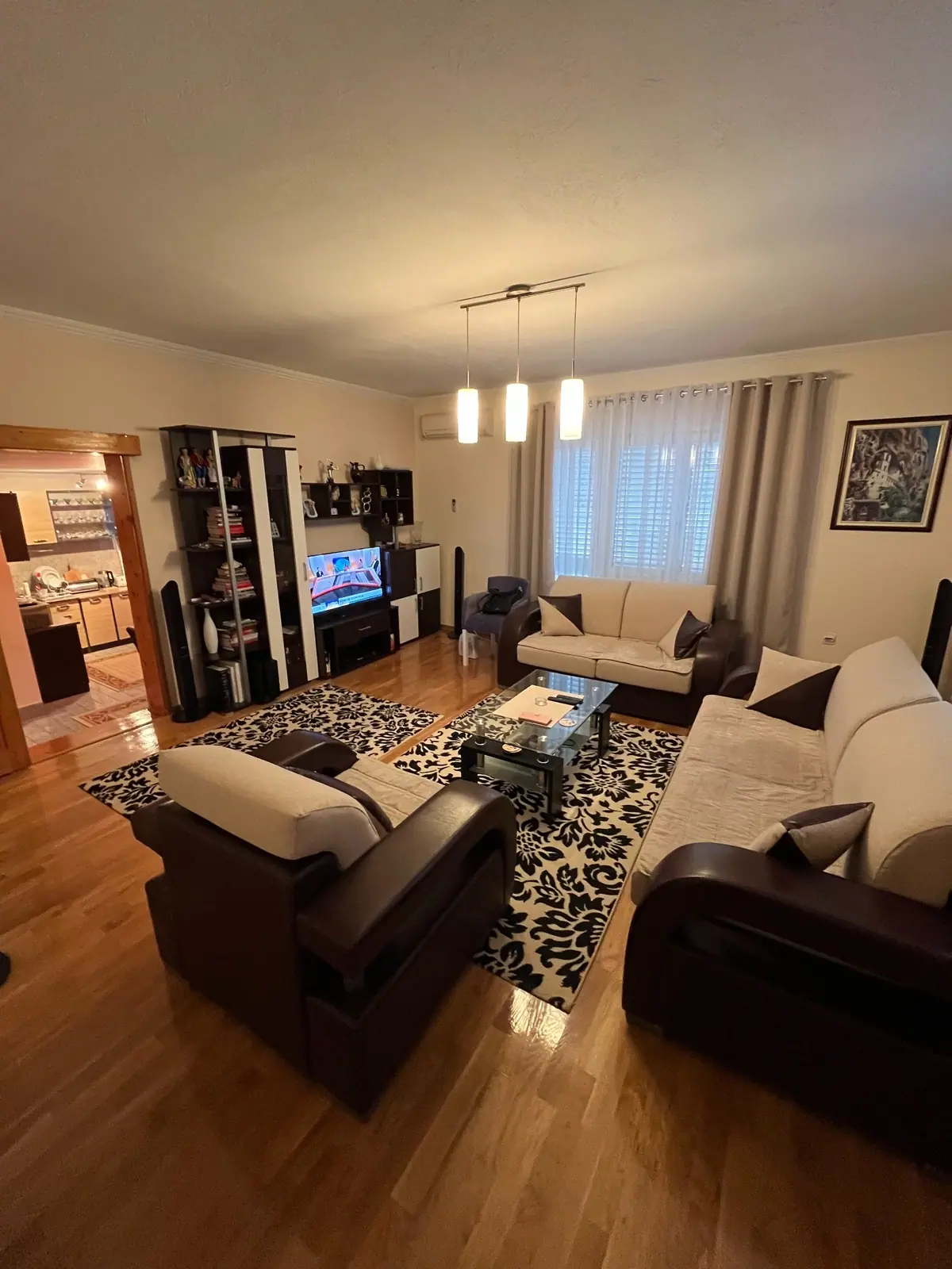 Namjestena-kuca-sa-placem-u-Tolosima-Podgorica-3 Kuća 761 m² – Tološi, Podgorica — fotografija 4