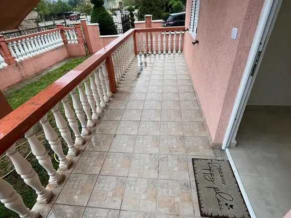 Kuća 761 m² – Tološi, Podgorica — fotografija 19
