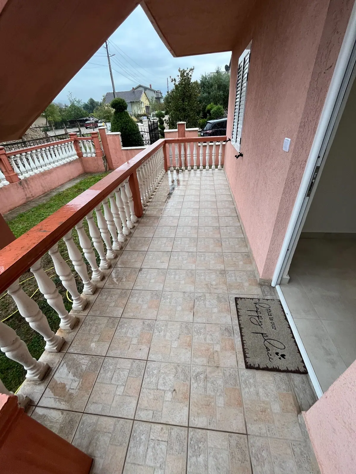 Namjestena-kuca-sa-placem-u-Tolosima-Podgorica-18 Kuća 761 m² – Tološi, Podgorica — fotografija 19