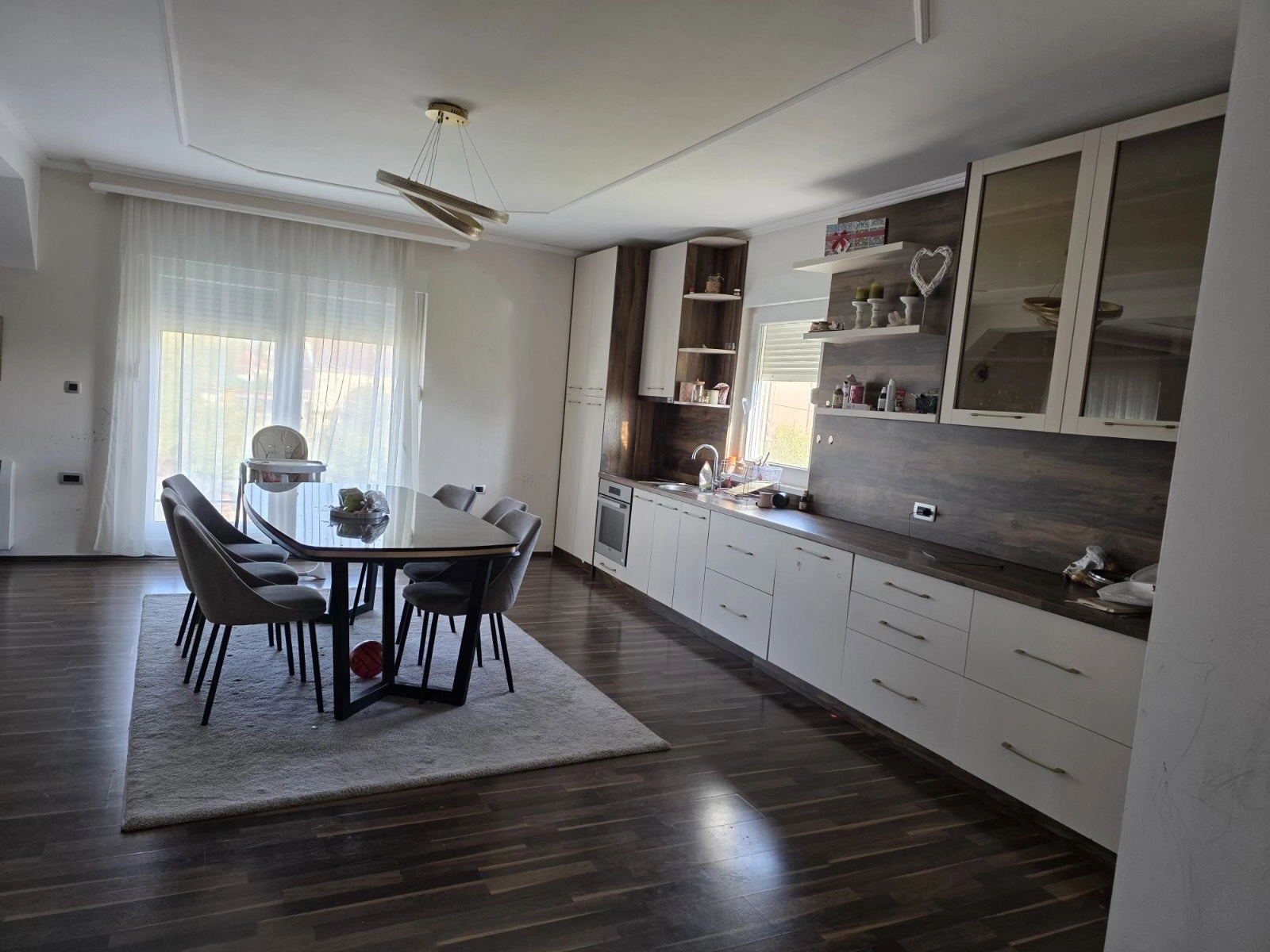 Kuća 331 m² – Tuzi, Podgorica — fotografija 2