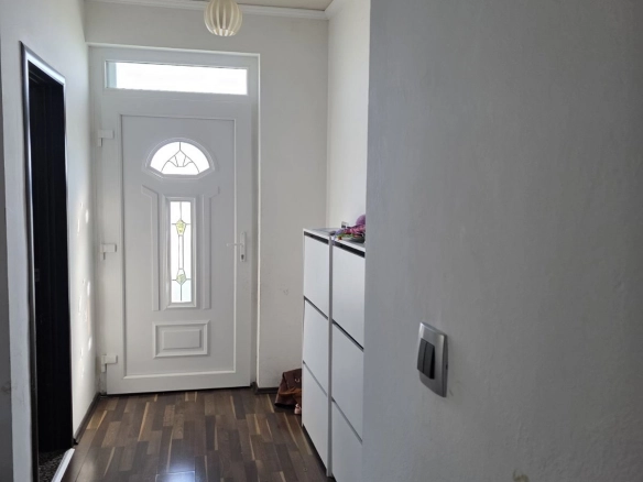 Kuća 331 m² – Tuzi, Podgorica — fotografija 8