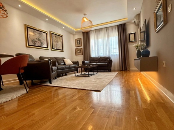 Izdavanje: Dvosoban stan 90 m² – Preko Morače, Podgorica — fotografija 2