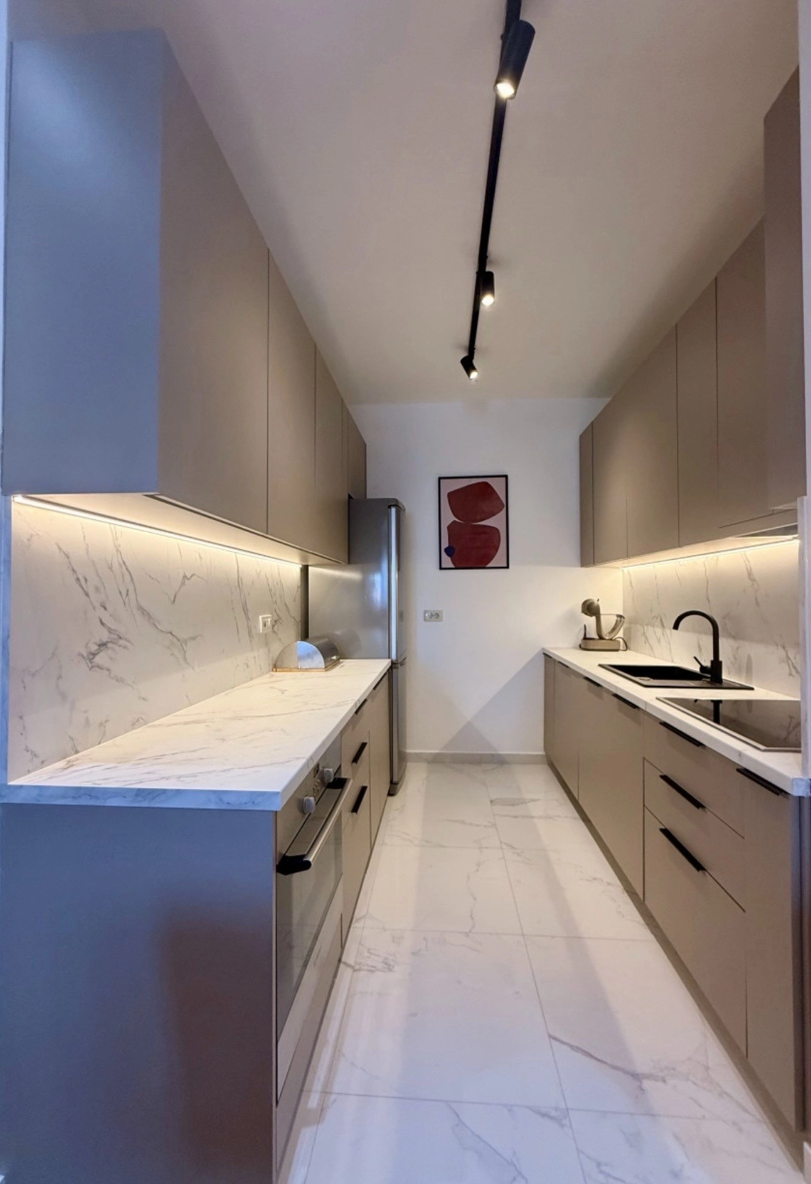 Namjesten-dvosoban-stan-Preko-Morace-Podgorica-3 Izdavanje: Dvosoban stan 90 m² – Preko Morače, Podgorica — fotografija 4