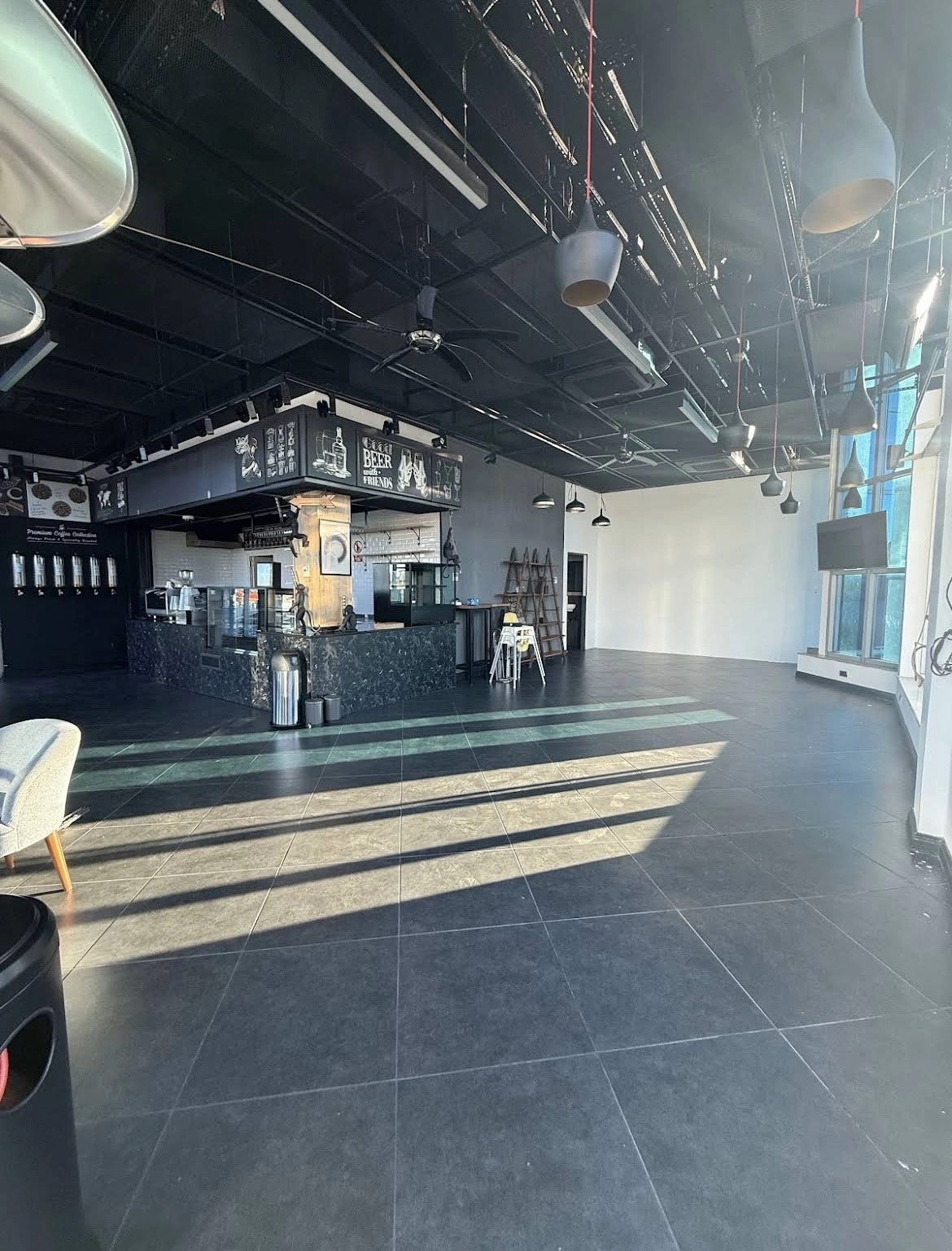 Izdavanje: Poslovni prostor 740 m² – Zeta, Podgorica — fotografija 4