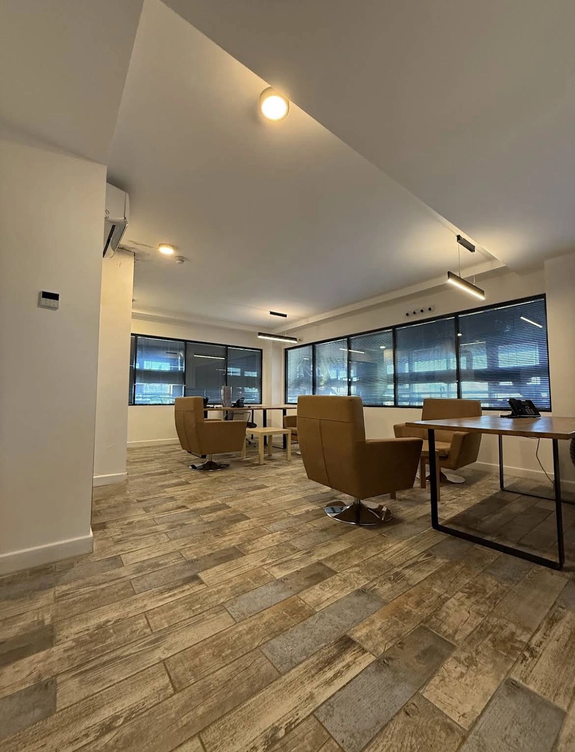 Izdavanje: Poslovni prostor 740 m² – Zeta, Podgorica — fotografija 6