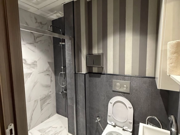Izdavanje: Poslovni prostor 740 m² – Zeta, Podgorica — fotografija 20