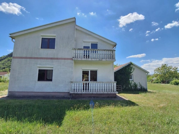 Kuća 145 m² – Spuž, Danilovgrad — fotografija 2