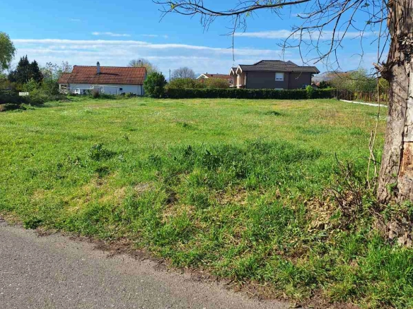 Plac 1.880 m² – Zeta, Podgorica — fotografija 3