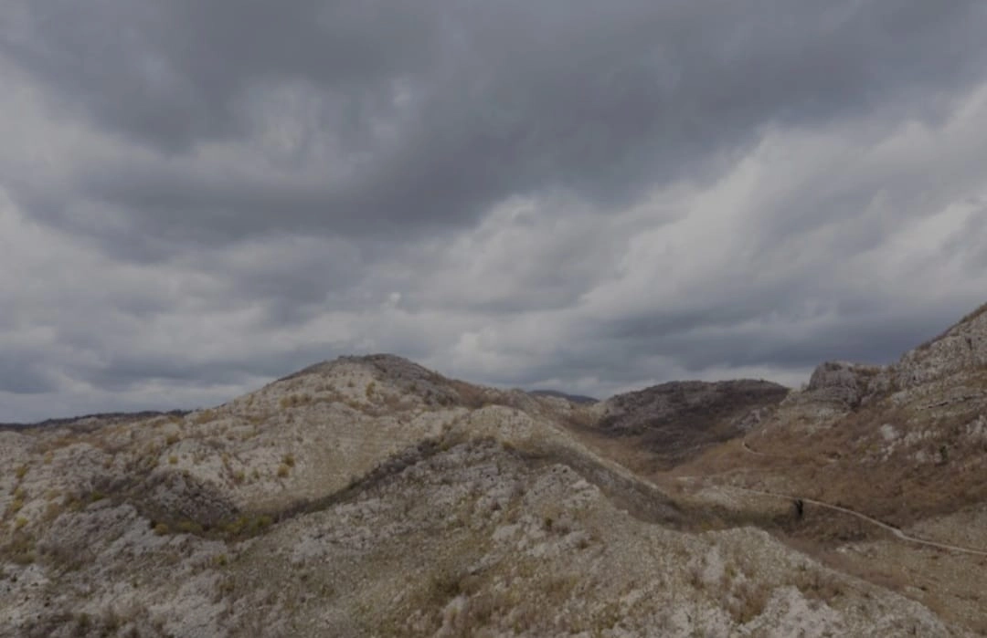Plac 200.000 m² – Cetinje — fotografija 6