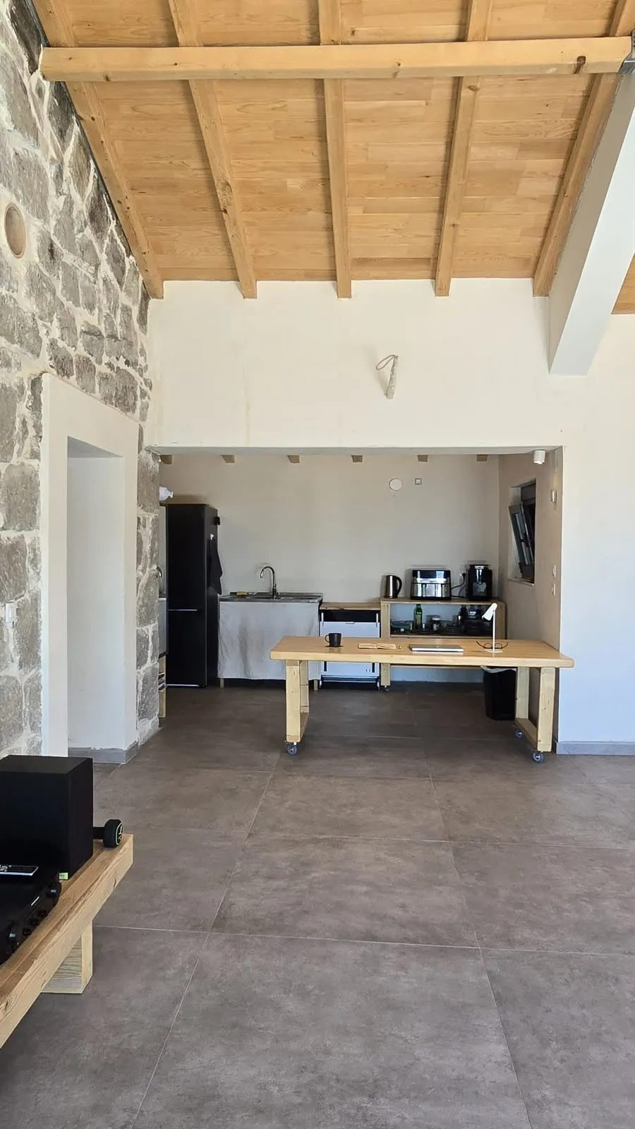 Garsonjera-sa-terasom-Golubovina-Budva-6 Izdavanje: Garsonjera 30 m² – Golubovina, Budva — fotografija 7