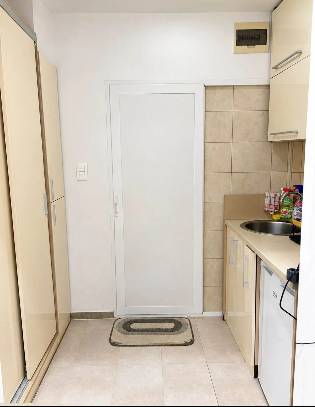 Poslovni-prostor-15-m²-Velji-Vinogradi-Budva-3 Poslovni prostor 15 m² – Velji Vinogradi, Budva — fotografija 4