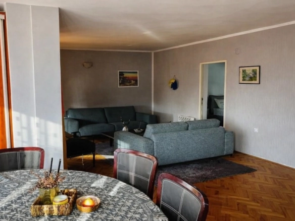 Trosoban stan 101 m² – Centar, Podgorica — fotografija 2