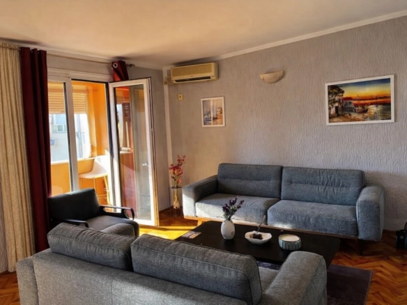 Trosoban stan 101 m² – Centar, Podgorica — fotografija 3