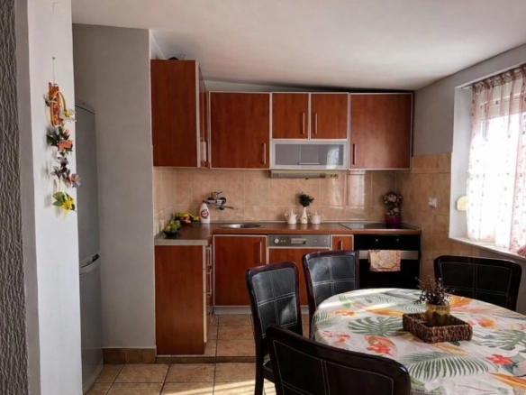 Trosoban stan 101 m² – Centar, Podgorica — fotografija 5