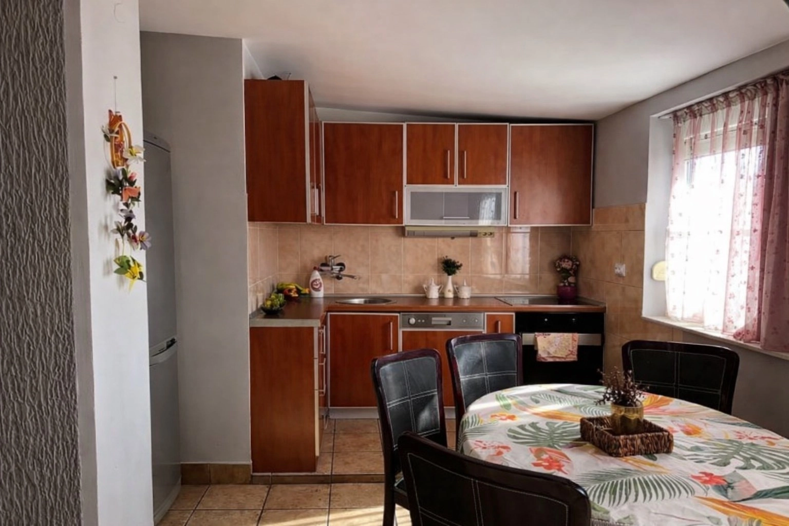 Trosoban-stan-u-Centru-Podgorica-4 Trosoban stan 101 m² – Centar, Podgorica — fotografija 5